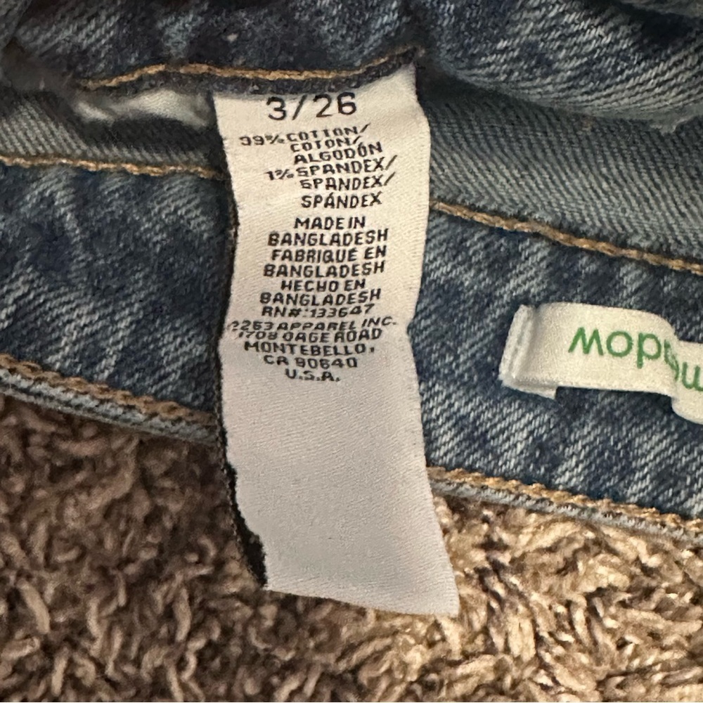 Celebrity Pink Blue Jean Shorts with Distressed Cut-Off Style - Picture 3 of 9